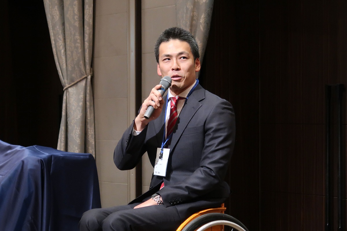 ※2019年の総括と来年の抱負を述べています。 | 忘年会2019 | 吉田竜太オフィシャルブログ | SUS所属のアスリート応援サイト