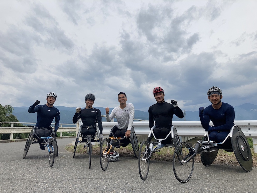 ※左から佐々木、鈴木、私、樋口、佐藤。鈴木・樋口両名がパラに出場します! | 吉田竜太オフィシャルブログ | SUS所属のアスリート応援サイト